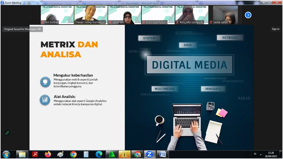 Peserta melakukan studi kasus