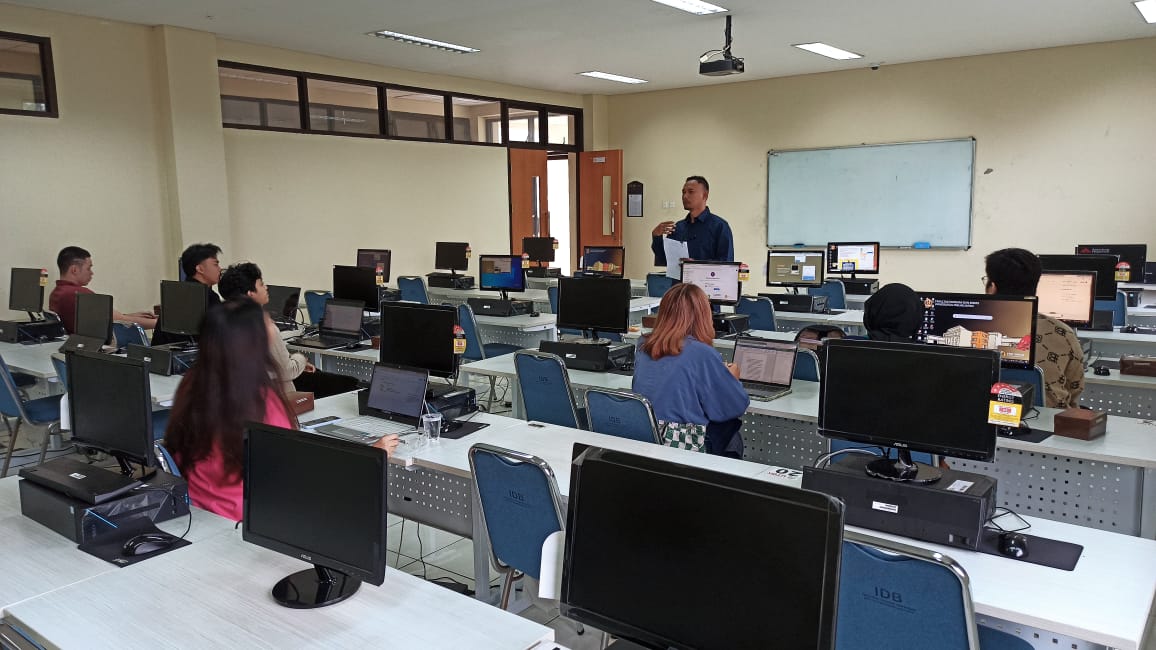 Peserta pelatihan di ARS University