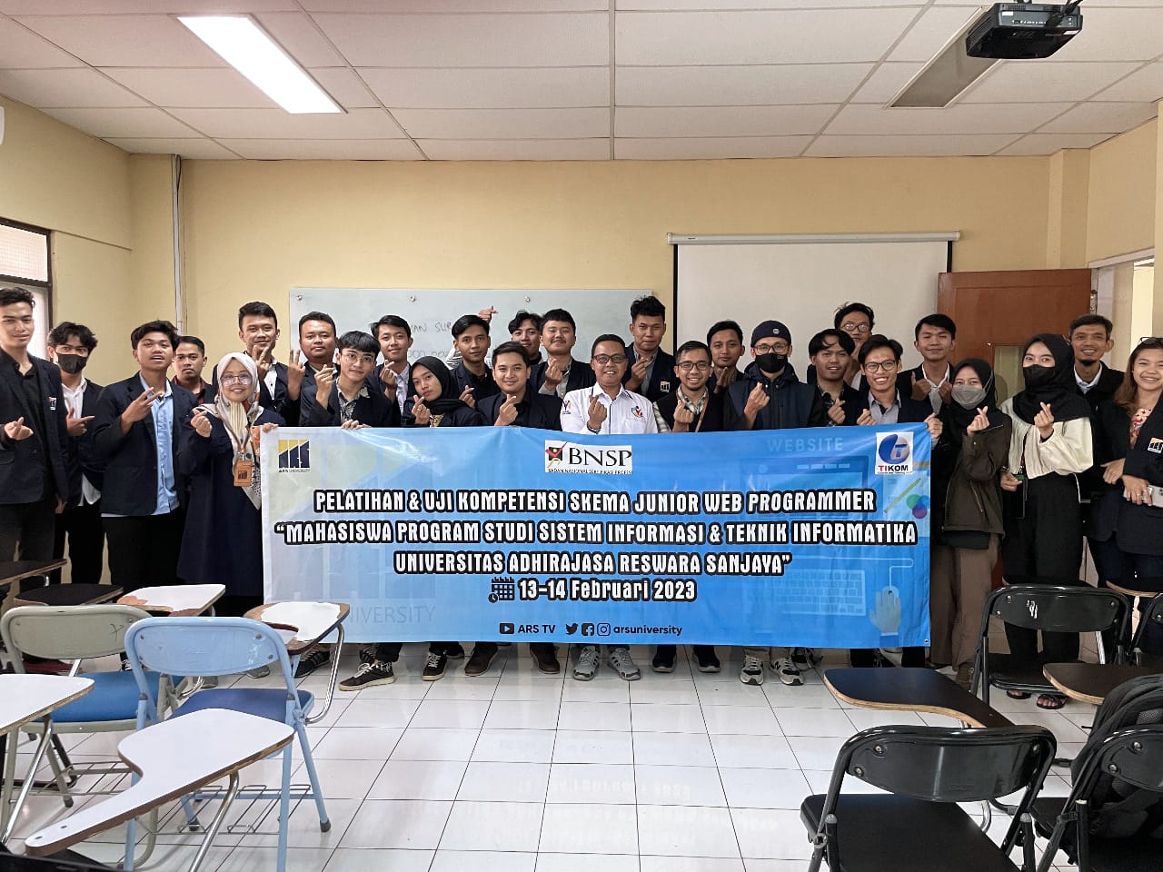 Sertifikasi Uji Kompetensi Junior Web Programmer 150223