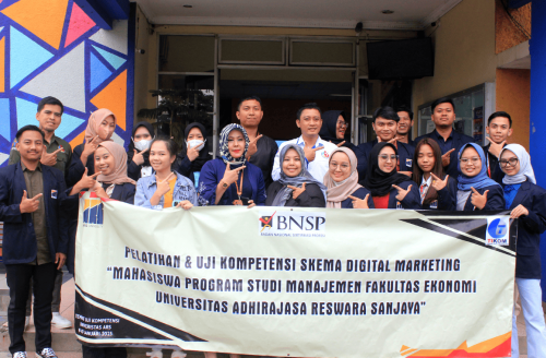 Sertifikasi Uji Kompetensi Digital Marketing 100123